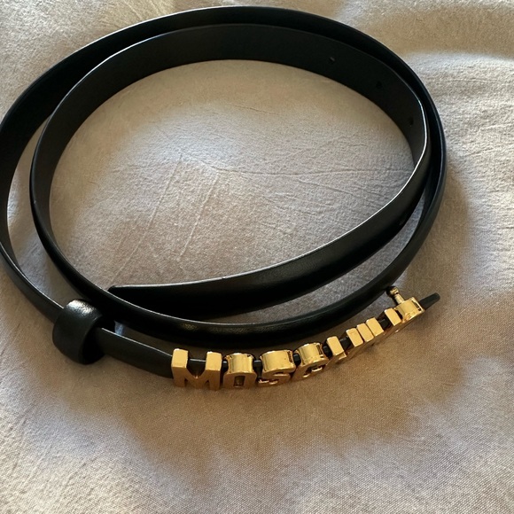 Moschino Black Belt with Gold Logo USED - Picture 2 of 5